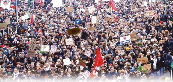 నిర్బంధ సైనిక సేవ వద్దు