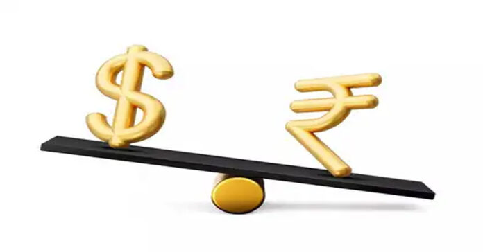 మరోసారి రూపాయి భారీగా పతనం