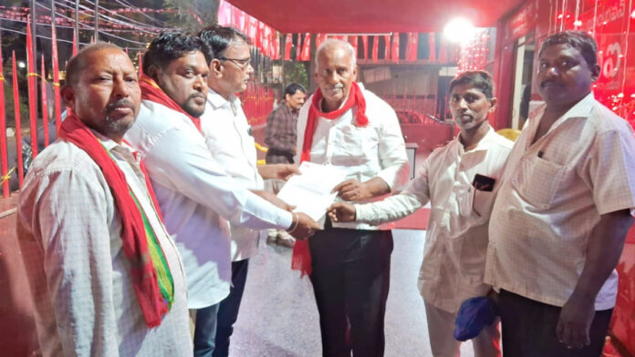 Discuss powerloom textile industry issues in the assembly