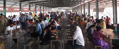 వైభవంగా జరిగిన శ్రీ స్వామివారి తిరువీధి ఉత్సవం….