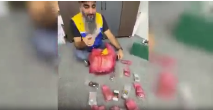 ఆర్డర్ చేసిన 16 సంవత్సరాల తర్వాత డెలివరీ