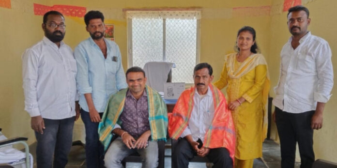 Secretary businessmen honored