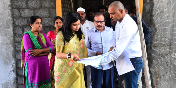 ఇందిరా మహిళా శక్తి భవన నిర్మాణ పనులు త్వరితగతిన పూర్తి చేయాలి