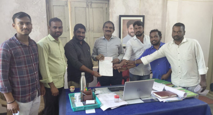 The gutter needs to be repaired.