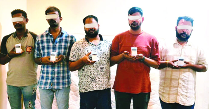 డ్రగ్స్ కేసులో ఐదుగురు అరెస్టు