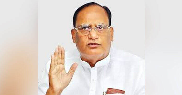 కొత్త పార్టీ వచ్చినా మనుగడ కష్టం