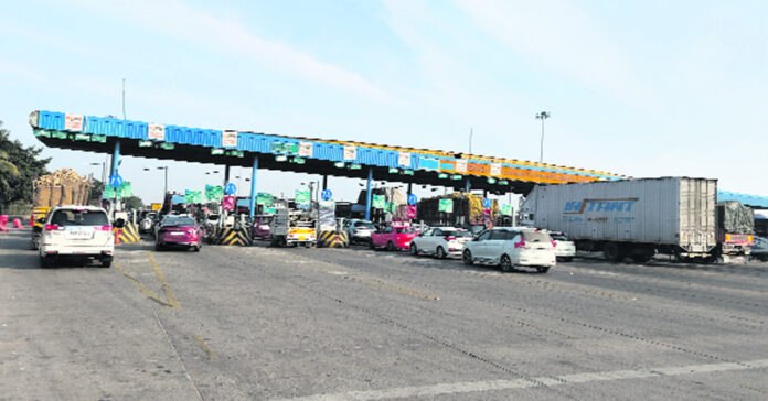 సంక్రాంతి ప్రయాణ తిప్పలు