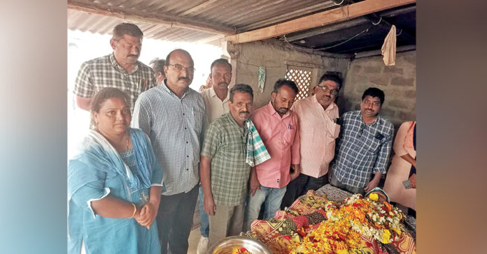 ‘నవతెలంగాణ’ బ్యూరో రిపోర్టర్ఎస్. వెంకన్నకు మాతృవియోగం