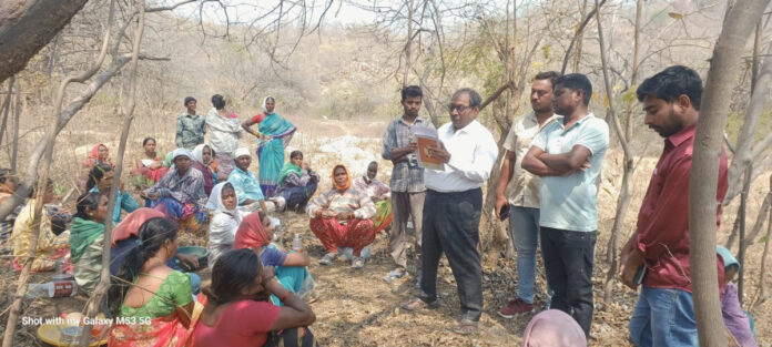 Workers should take advantage of employment opportunities