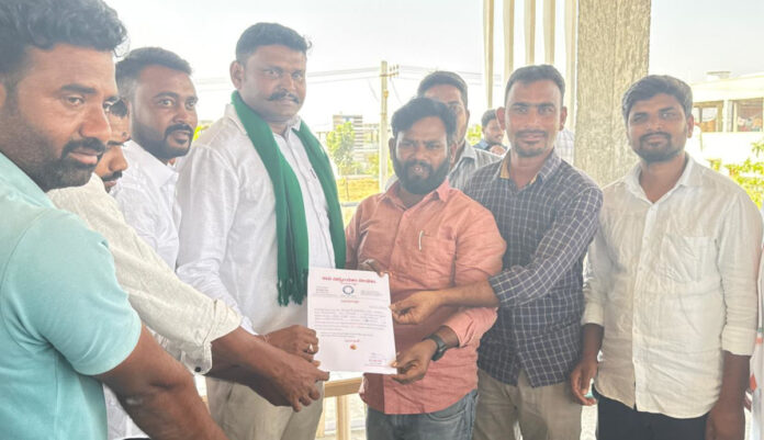 Lakavat Savendar unanimously elected as the Mandal President of the Sub-Sarpanch Forum