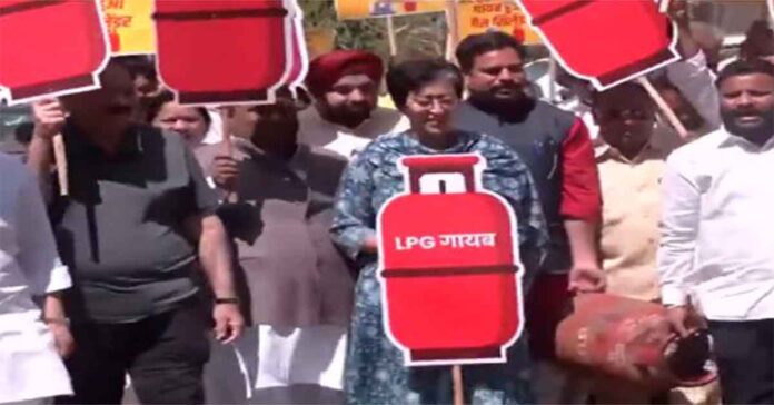 BJP doesn't know how to run a government: AAP