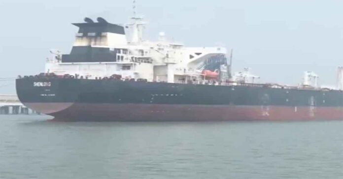 An oil tanker reached Mumbai port through Hormuz