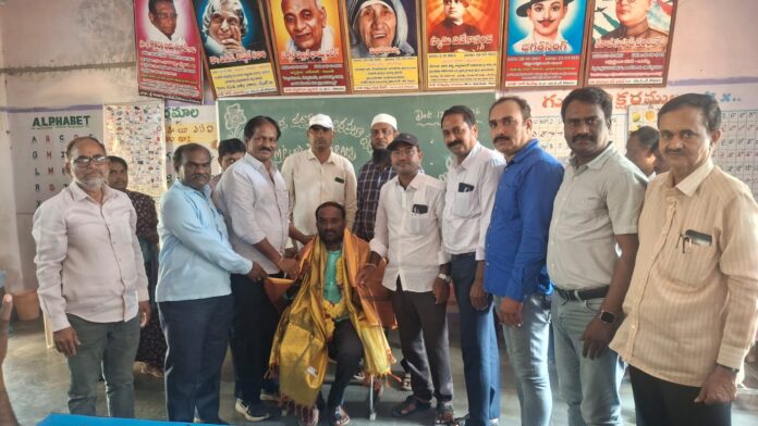 ఉపాధ్యాయుడి నుంచి ప్రజాసేవకుడిగా.. రడం భరత్ కుమార్ స్వచ్ఛంద విరమణ