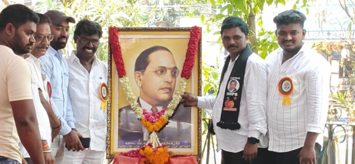 ప్రపంచ మేధావి బహుముఖ ప్రజ్ఞశాలి డా. బీఆర్ అంబేద్కర్