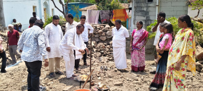 Leaders who started the construction of Indiramma houses
