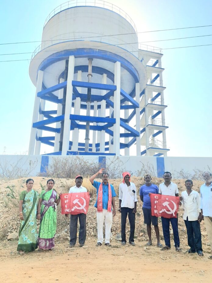 మిషన్ భగీరథ ట్యాంకు ద్వారా నీళ్లు అందించాలి: సీపీఐ(ఎం) పట్టణ కార్యదర్శి