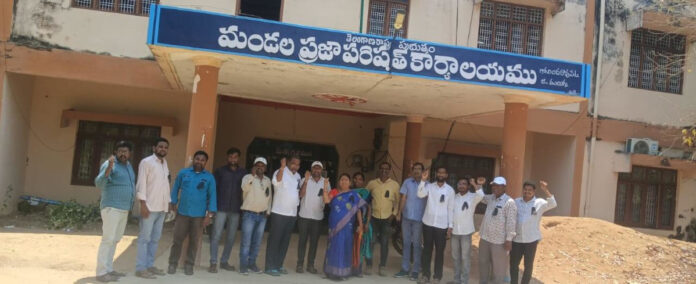 Employees wearing black badges to address issues