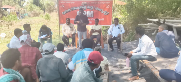 The guarantees given to migrant tribals should be implemented.