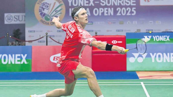 బ్యాడ్మింటన్కు అక్సెల్సన్ గుడ్బై