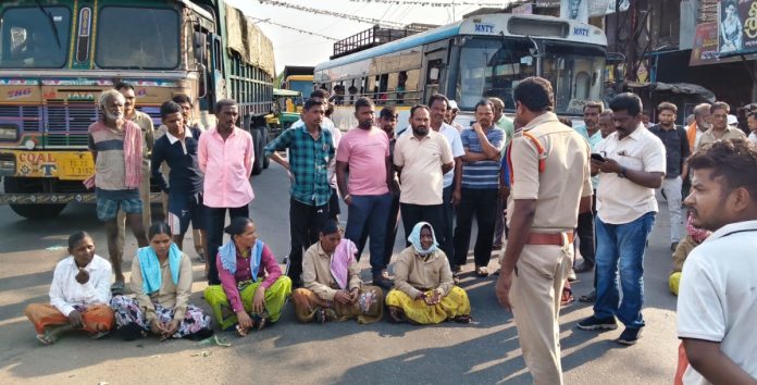 GP workers' agitation on the road