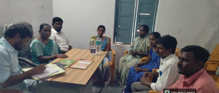 బస్వాపూర్ లో పాలకవర్గం సభ్యుల సమావేశం