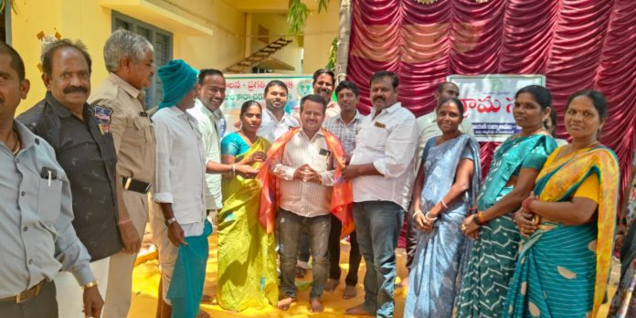 Panchayat ruling body honours IKP CC