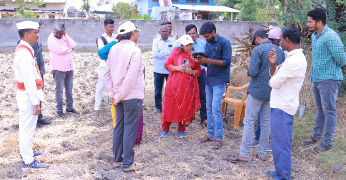 నక్ష సర్వేను పరిశీలించిన కలెక్టర్ డా.సత్య శారద