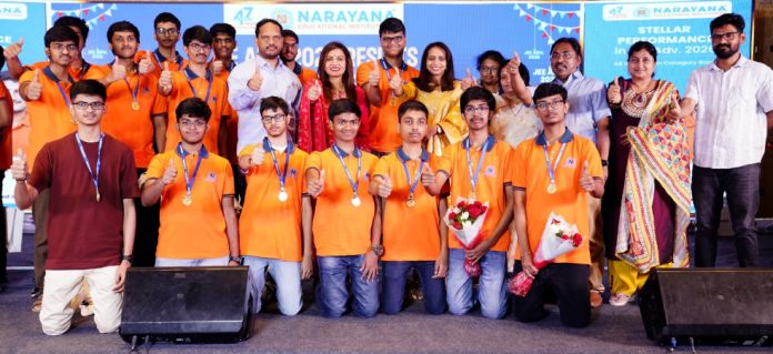 జేఈఈ అడ్వాన్స్డ్ 2026 ఫలితాల్లో నారాయణ టాప్