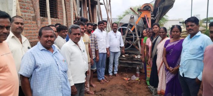 రాంచంద్రపల్లిలో కొనసాగుతున్న భవన నిర్మాణ పనులు
