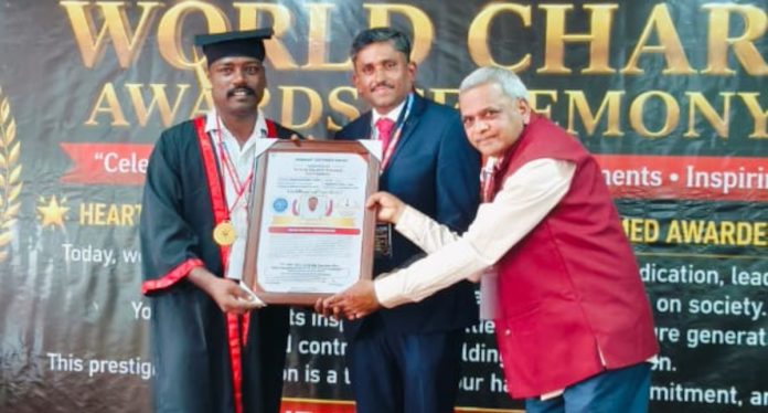 ఆర్మీ ఆంజనేయులుకు గౌరవ డాక్టరేట్