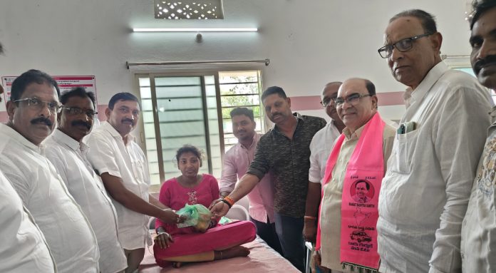 కేటీఆర్ పుట్టినరోజు వేడుకలతో ఒక్కటైన బీఆర్ఎస్ శ్రేణులు