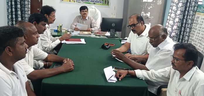 ముంచుకొస్తున్న ఎస్ఐఆర్ గడువు