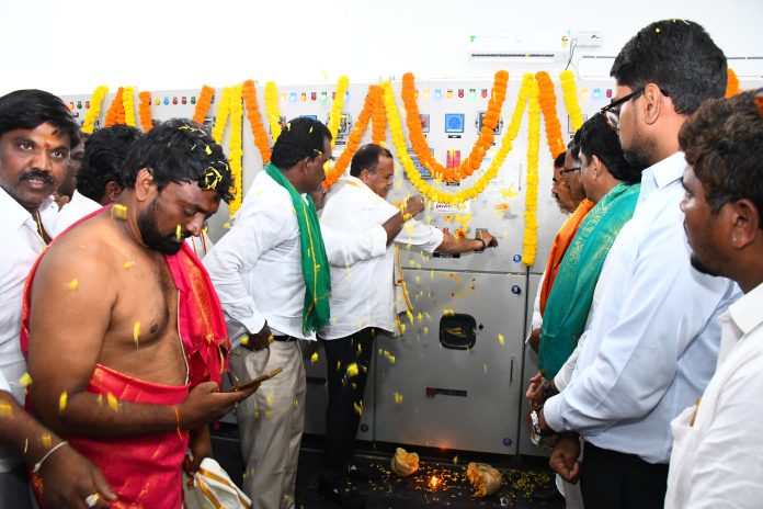 కోమటిరెడ్డి, జూపల్లి
