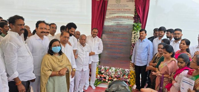 క్యూర్ పరిధిలో 1,160 ఇండ్ల నిర్మాణం