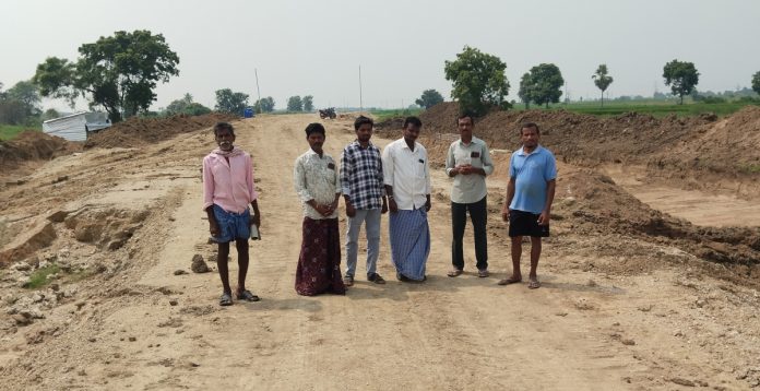 మొండిబాగు వద్ద బ్రిడ్జిని నిర్మించాలి