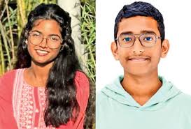 నవరాత్రి ఉత్సవాల్లో విషాదం..ఇద్దరు విద్యార్థుల దుర్మరణం