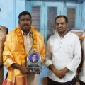 a-social-worker-who-was-given-the-award-of-prandatha