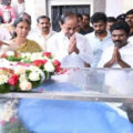 kcr-shed-tears-after-seeing-saichands-physical-body