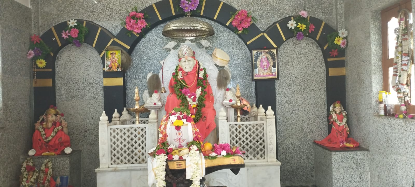 special-pujas-at-sai-baba-temple-on-the-occasion-of-guru-poornami