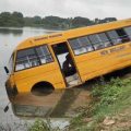 a-big-accident-for-the-school-bus