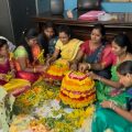 the-largest-batukamma-piled-up-in-an-educational-school