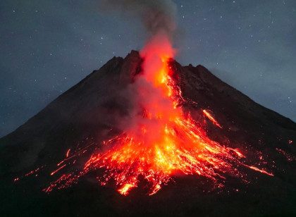 11-dead-as-volcano-erupts-in-indonesia