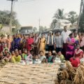 in-kothur-the-women-climbed-the-road-due-to-water-shortages