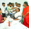 minister-seethakka-launched-the-free-eye-surgery-camp