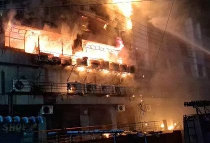 jakotia-shopping-mall-is-a-major-fire-incident