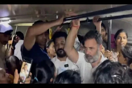 rahul-gandhi-revanth-traveled-in-rtc-bus