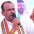 kcr-minister-komati-reddy-stole-all-the-wealth-of-the-state