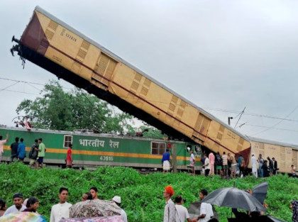 ex-gratia-announcement-by-railway-department-for-train-accident-victims