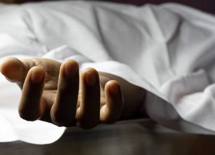 at-night-son-in-laws-aunt-died-early