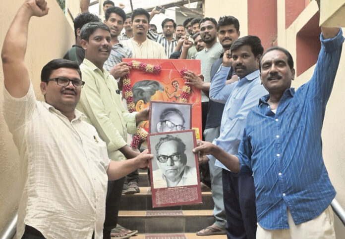 Sri Sri, the popular poet who created a stir with his letters
